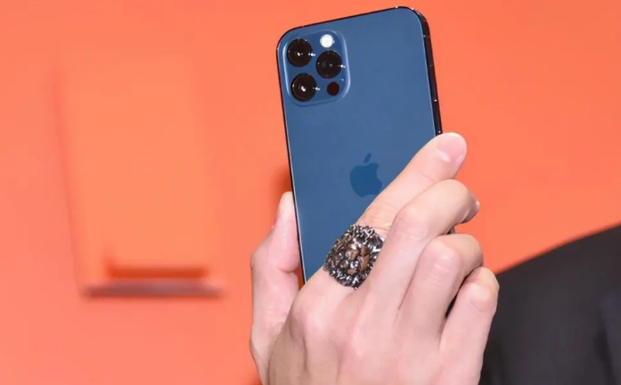 望都苹果手机维修分享iPhone12系列重启方法教程 